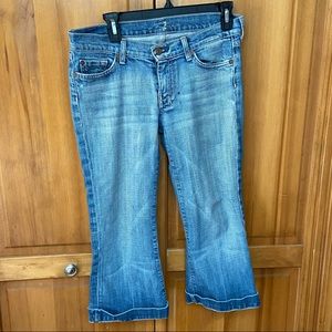 Cropped seven jeans